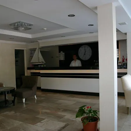 Ξενοδοχείο Marina Vista