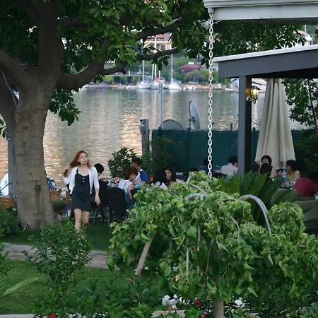 Ξενοδοχείο Marina Vista Φετιγιέ